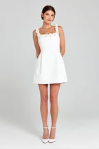 Robe Mini À Motifs Floraux Et Coupe Structurée Pour Femmes | Idéale Pour Les Soirées Et Événements