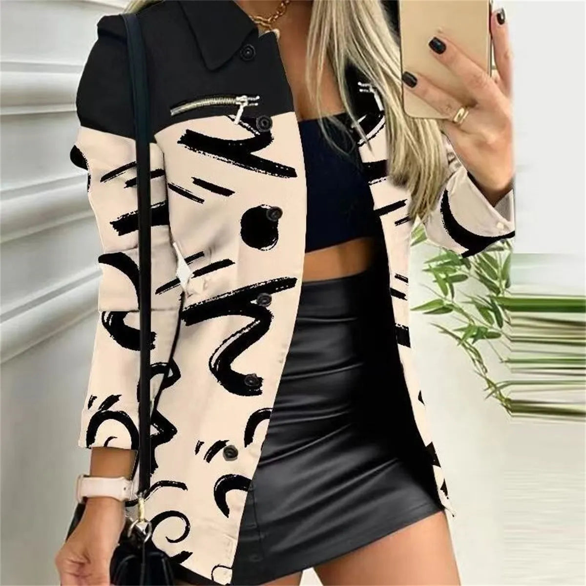 Blazer À Boutons Simple Avec Coupe Ajustée Pour Femme | Idéal Pour Les Occasions Professionnelles Et Décontractées