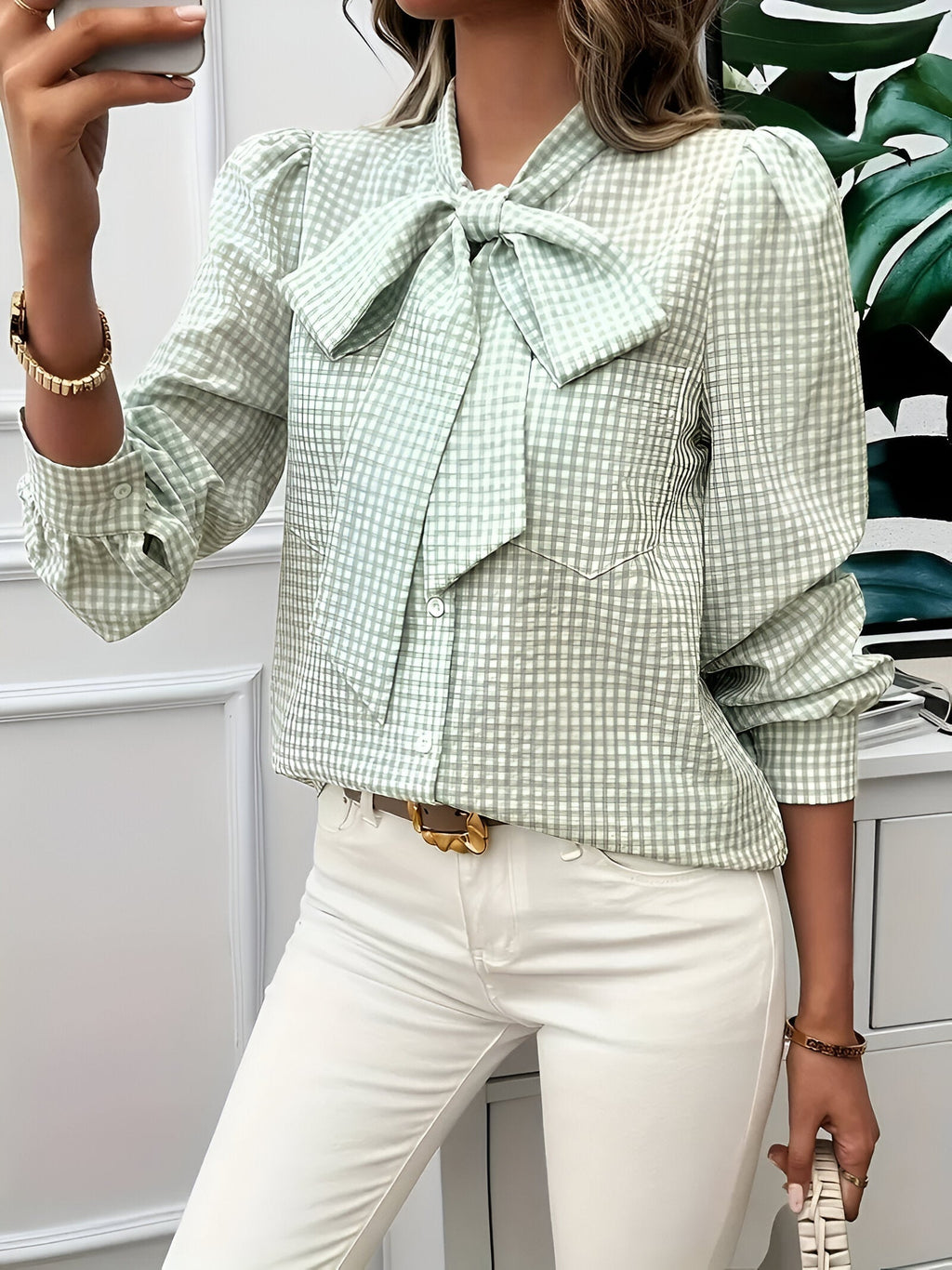 Blouse à Carreaux avec Détail Nœud pour Femme | Idéale pour Usage Quotidien et Bureau