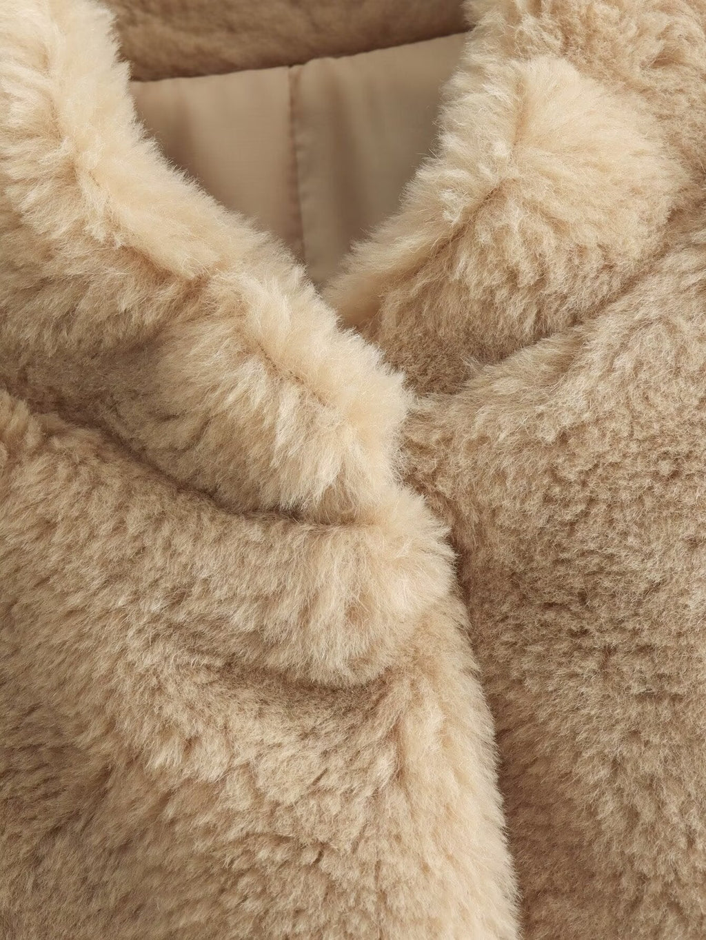 Blouson Bomber d’Hiver avec Texture Douce et Coupe Relax pour Femme | Idéal pour Temps Froid