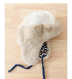 Bonnet d’Hiver avec Pompon et Cache-Oreilles pour Adultes | Idéal pour les Journées Froides