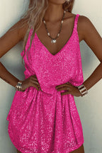 Robe Courte avec Finition Brillante et Encolure En V pour Femme | Idéale pour Les Soirées et Événements Festifs