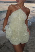 Robe Courte avec Encolure Américaine et Détails Perlés pour Femmes | Idéale pour les Soirées et Occasions Nocturnes