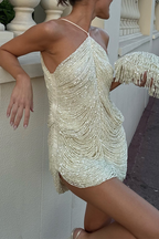 Robe Courte avec Encolure Américaine et Détails Perlés pour Femmes | Idéale pour les Soirées et Occasions Nocturnes