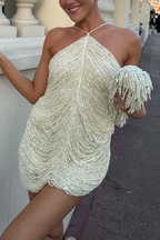 Robe Courte avec Encolure Américaine et Détails Perlés pour Femmes | Idéale pour les Soirées et Occasions Nocturnes