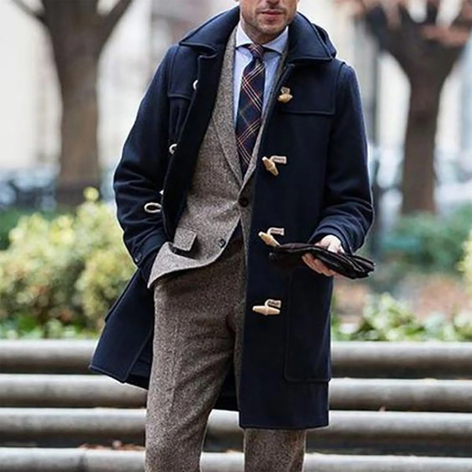 Manteau Long avec Fermetures à Garrot et Capuche pour Homme | Idéal pour la Saison Hivernale