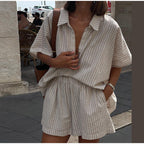 Ensemble Deux Pièces Avec Chemise Ample Et Short Taille Haute Pour Femme | Idéal Pour L’Été