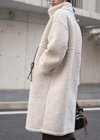 Manteau d’Hiver Grande Taille avec Col Haut et Cordon de Serrage pour Femme | Idéal pour la Saison Froide