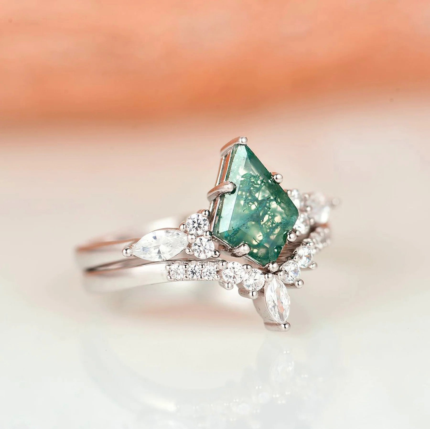 Bague Classique avec Pierre Naturelle pour Adulte | Idéale pour les Occasions Spéciales
