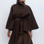 Veste Ceinturée avec Col Montant pour Femme | Idéale pour le Quotidien et les Loisirs