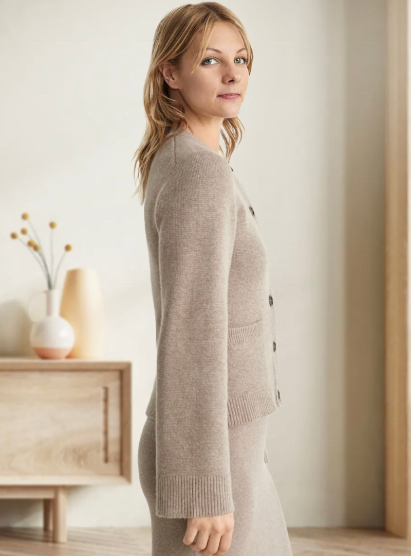 Cardigan Avec Fermeture Boutonnée Et Coupe Confortable Pour Femmes | Idéal Pour Le Quotidien