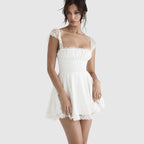 Robe Mini Avec Col Carré Et Détails En Dentelle Pour Femmes | Idéale Pour Les Sorties Et Événements