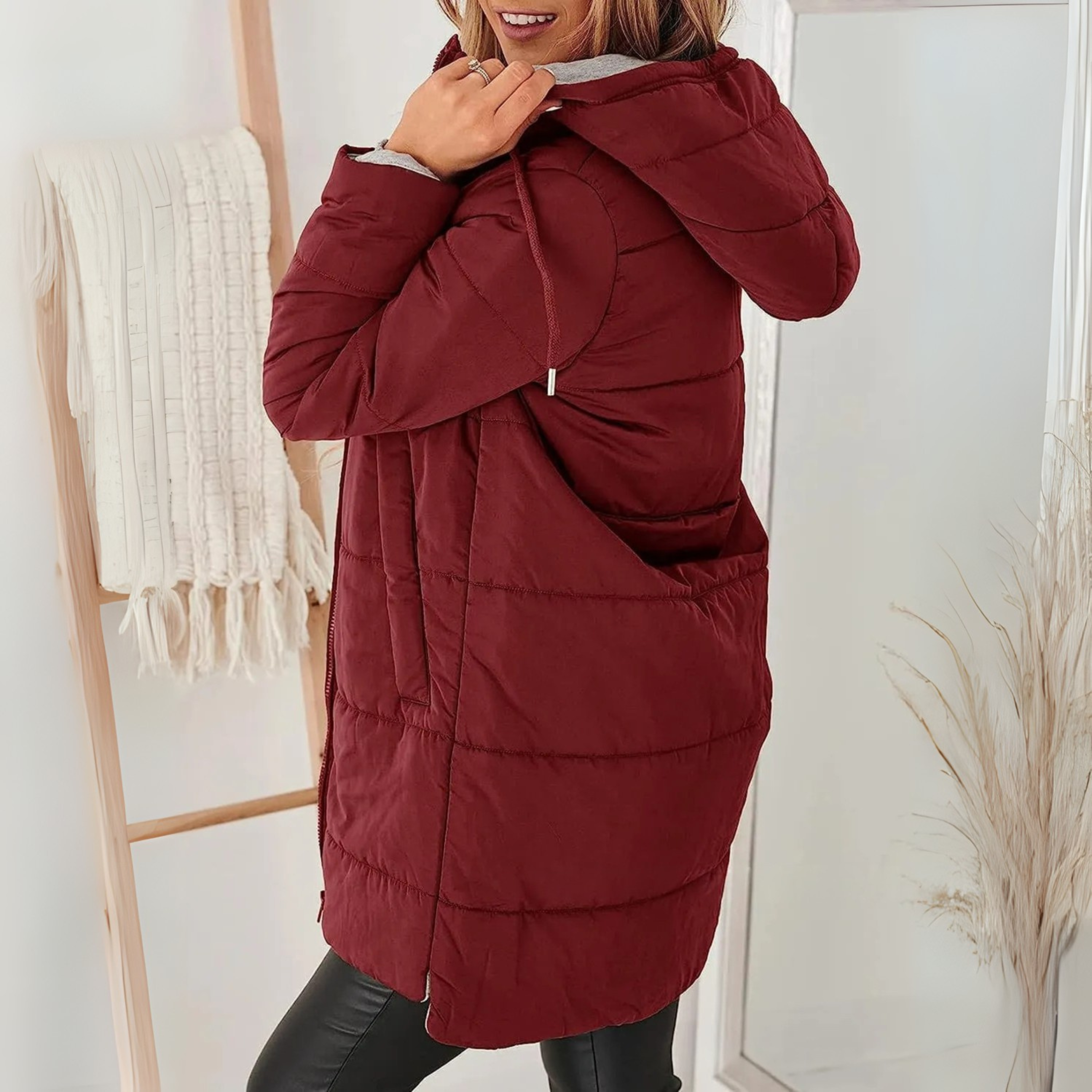 Doudoune Avec Capuche Et Poches Zippées Pour Femmes | Idéale Pour La Saison Hivernale
