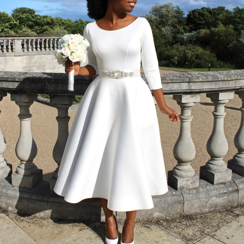 Robe Midi à Encolure Ronde avec Coupe A-Ligne et Manches Trois-Quarts pour Femme | Idéale pour Événements et Usage Quotidien