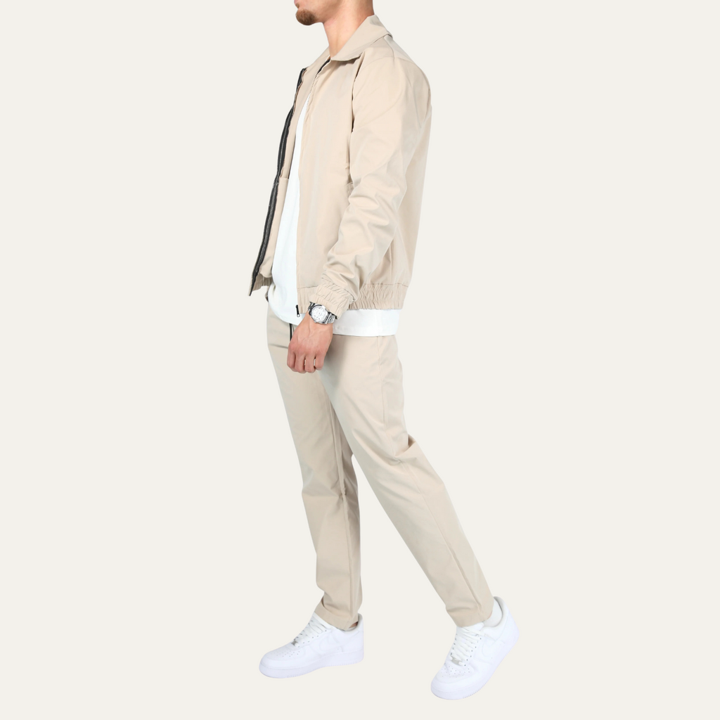 Ensemble Coordonné avec Veste Légère et Pantalon pour Homme | Idéal pour les Sorties Décontractées ou les Déplacements