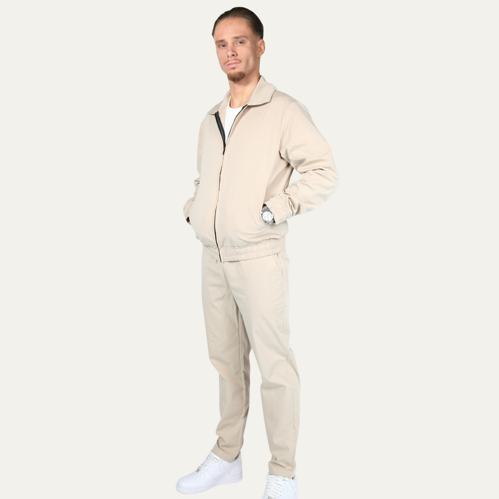 Ensemble Coordonné avec Veste Légère et Pantalon pour Homme | Idéal pour les Sorties Décontractées ou les Déplacements