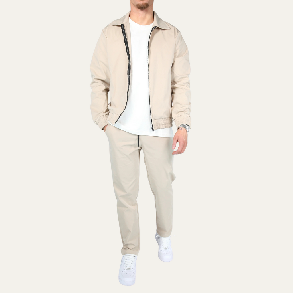 Ensemble Coordonné avec Veste Légère et Pantalon pour Homme | Idéal pour les Sorties Décontractées ou les Déplacements