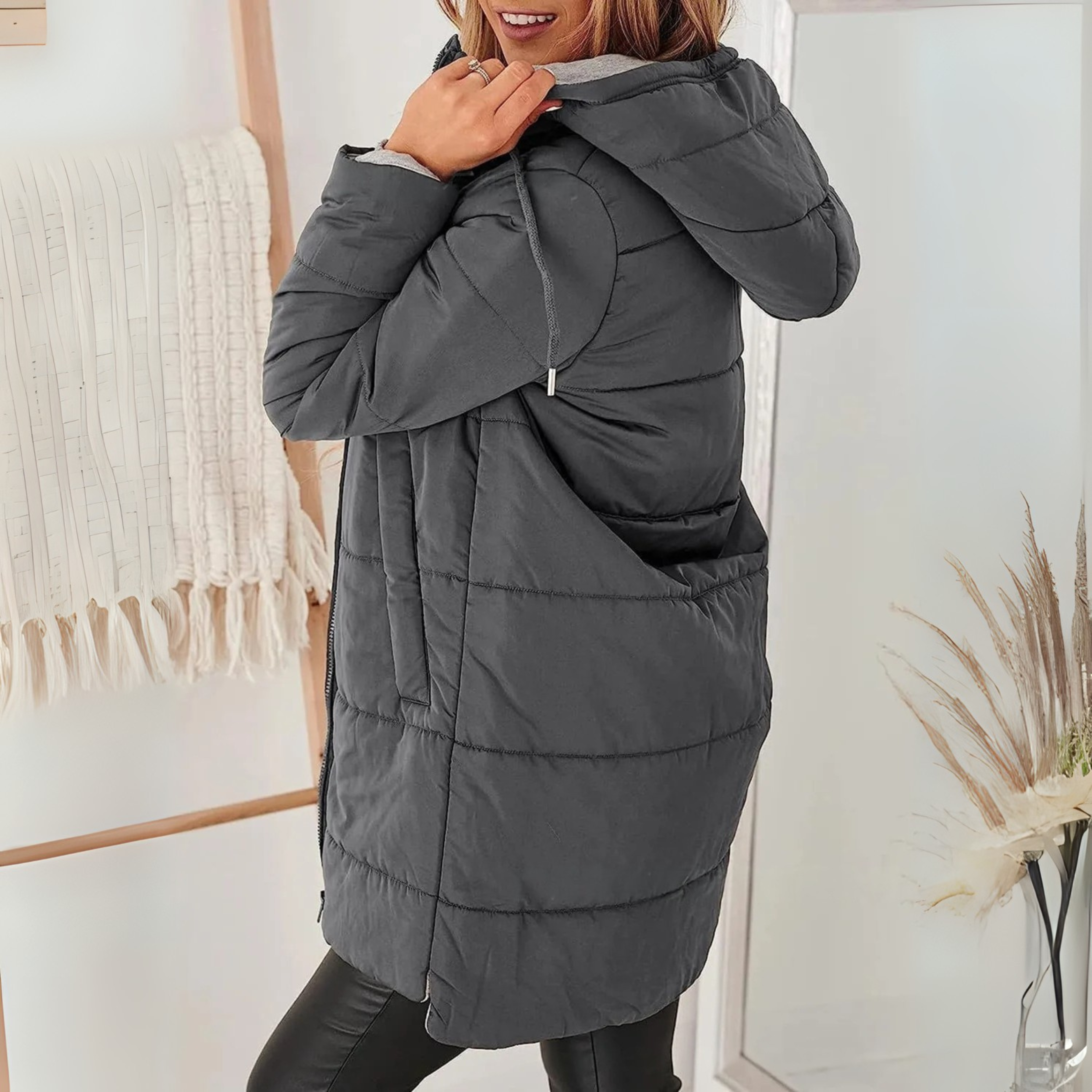 Doudoune Avec Capuche Et Poches Zippées Pour Femmes | Idéale Pour La Saison Hivernale