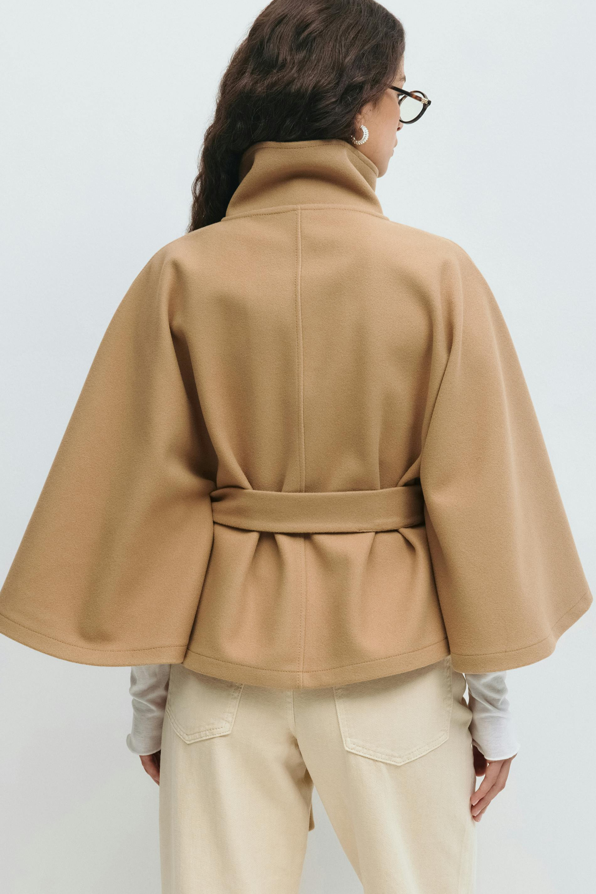 Veste Cape Ceinturée Avec Manches Cape Pour Femmes | Idéale Pour Un Usage Quotidien