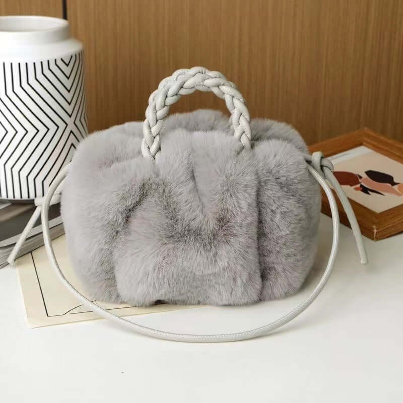 Sac à Main Compact avec Bandoulière Ajustable pour Femmes | Idéal pour le Quotidien et les Sorties
