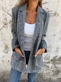 Blazer À Carreaux Gris Avec Poches À Rabat Pour Femmes | Idéal Pour Le Travail Et Les Tenues Quotidiennes