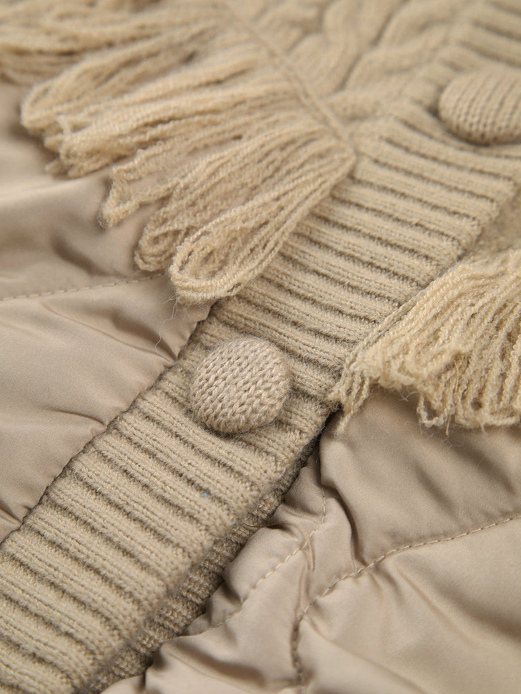 Veste Matelassée à Détails en Maille et Franges pour Femmes | Idéale pour la Mi-Saison et les Tenues Décontractées