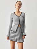Ensemble Tricoté Deux Pièces | Gris et Noir | Élégance Preppy Moderne