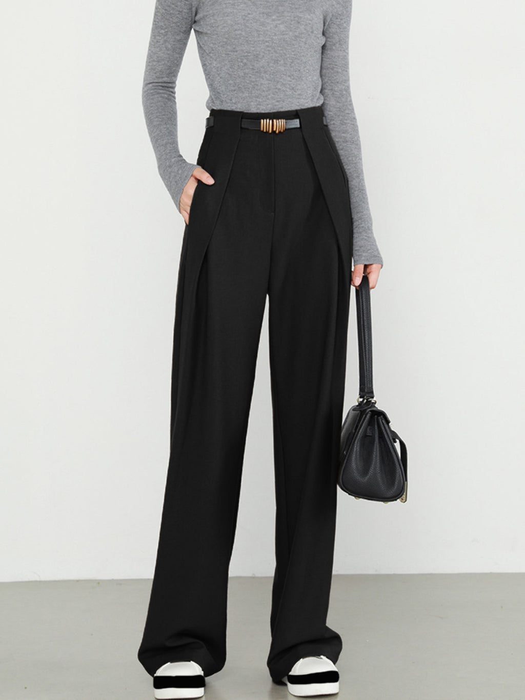 Pantalon Droit avec Poches et Taille Haute pour Femme | Idéal pour le Bureau et les Loisirs
