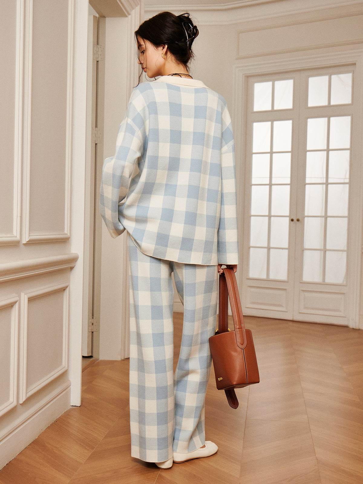 Ensemble Deux Pièces à Motif Carreaux avec Haut à Col Contrasté et Pantalon Large pour Femmes | Idéal pour Tenues Quotidiennes