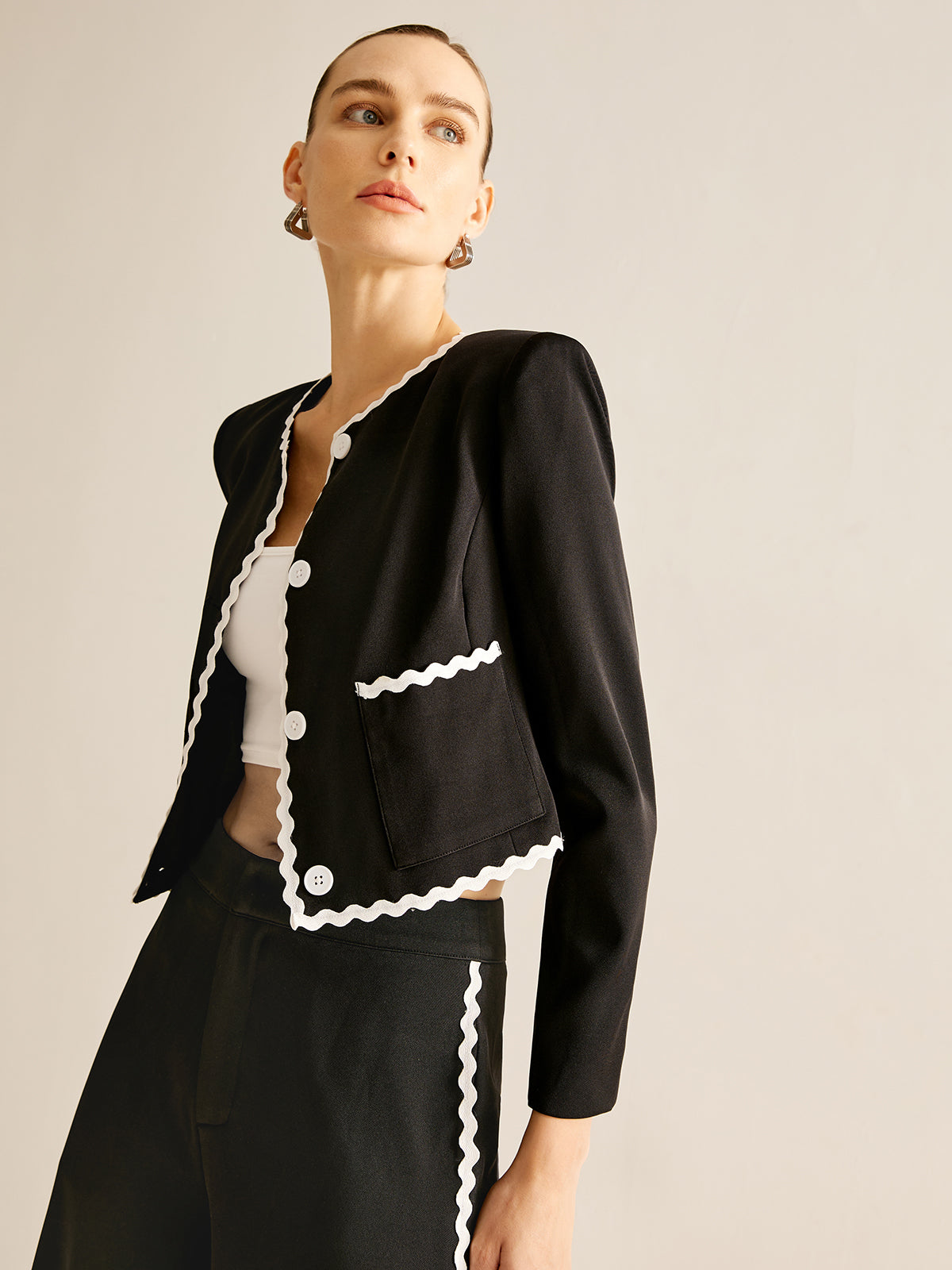 Blazer avec Finition Ondulée Contrastante Et Boutons pour Femme | Idéal pour Le Travail Et Le Temps Libre
