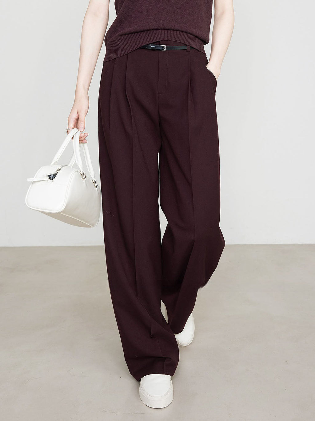 Pantalon Chino Bordeaux à Taille Haute pour Femme | Idéal pour le Travail ou les Sorties