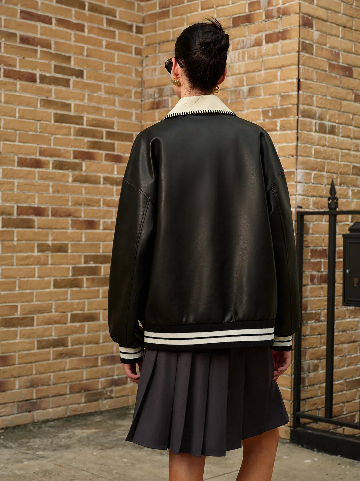 Veste Varsity Oversize | Noir & Crème | Style Urbain et Graphique