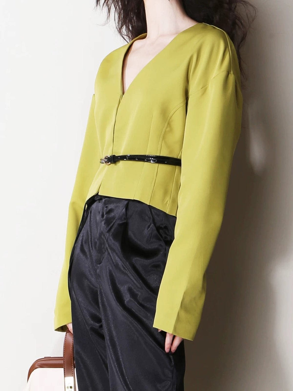 Blazer Court À Col En V Avec Ceinture Fine Pour Femme | Idéal Pour Le Travail Et Le Quotidien