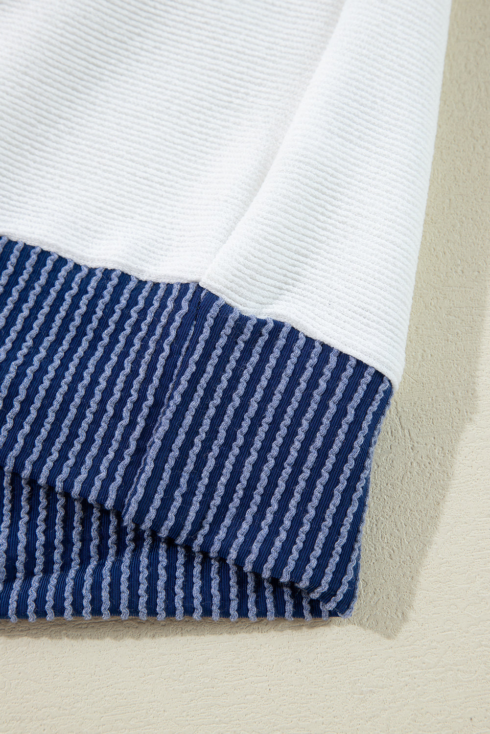Sweat À Capuche À Blocs De Couleur avec Détail Noué Et Cordon Ajustable pour Adulte | Idéal pour Les Tenues Décontractées