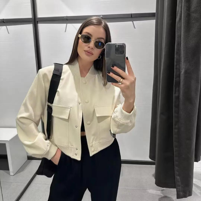 Veste Courte À Fermeture Boutonnée Et Coupe Droite Pour Femme | Idéale Pour Le Printemps Et L’Automne