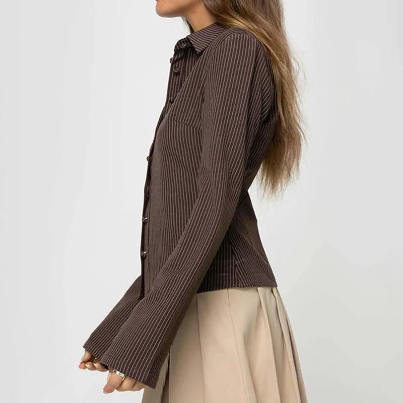 Blouse Avec Coupe Cintrée Et Fermeture Boutonnée Pour Femme | Idéale Pour Usage Quotidien