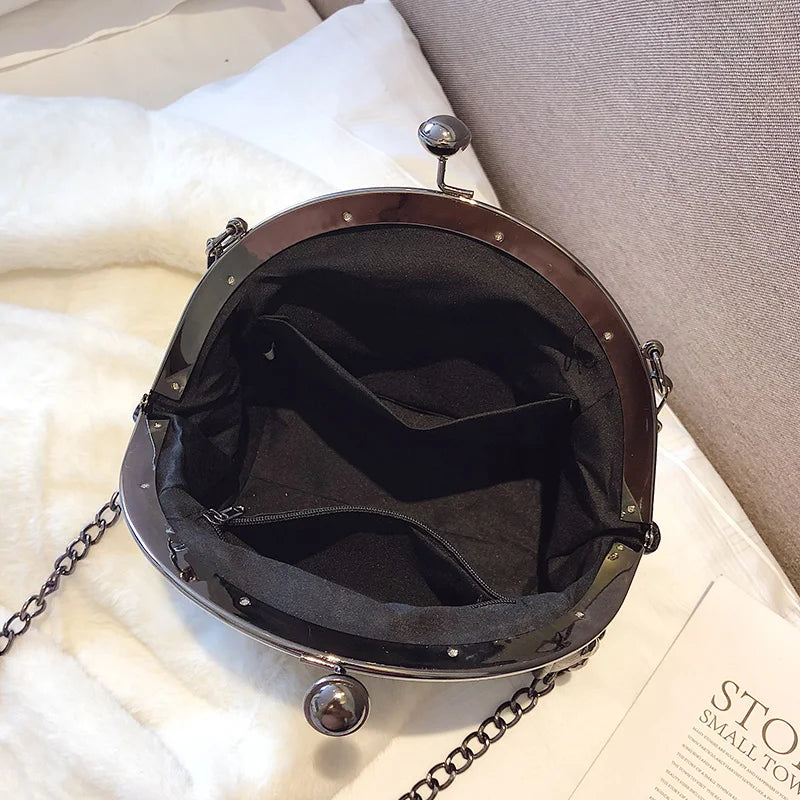 Sac Bandoulière Clouté Avec Forme Arrondie Pour Femme | Idéal Pour Soirées Et Sorties Urbaines