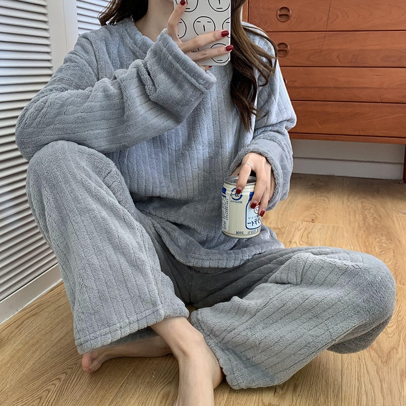 Ensemble Pyjama avec Haut Et Pantalon pour Femme | Idéal pour Les Soirées À La Maison