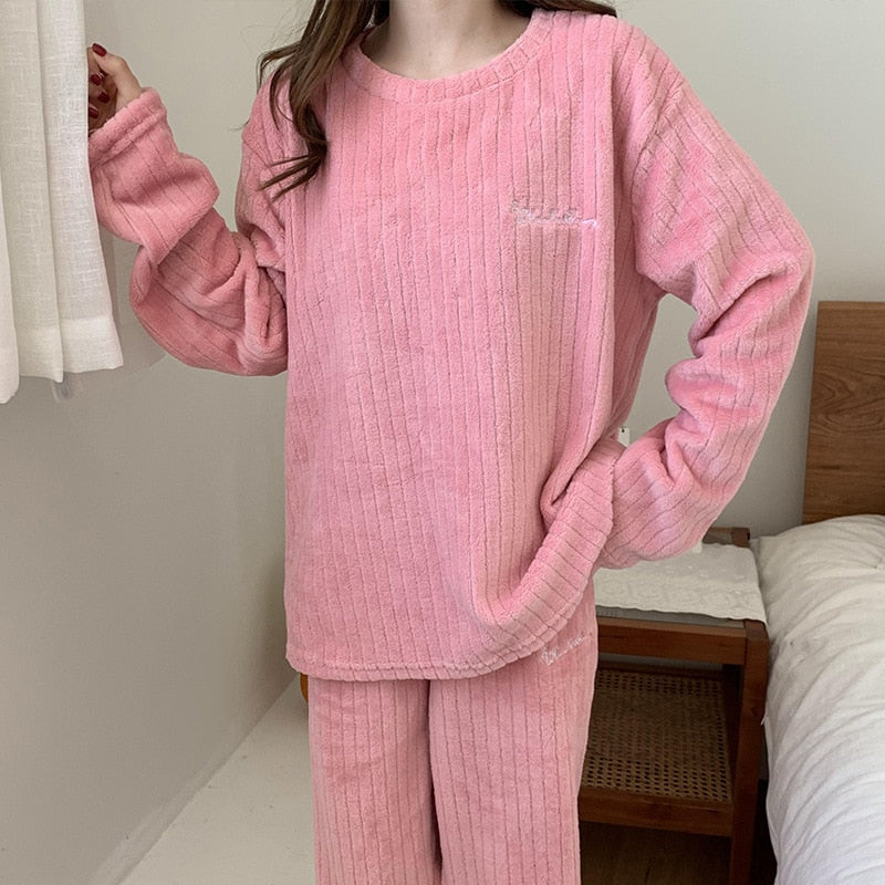 Ensemble Pyjama avec Haut Et Pantalon pour Femme | Idéal pour Les Soirées À La Maison
