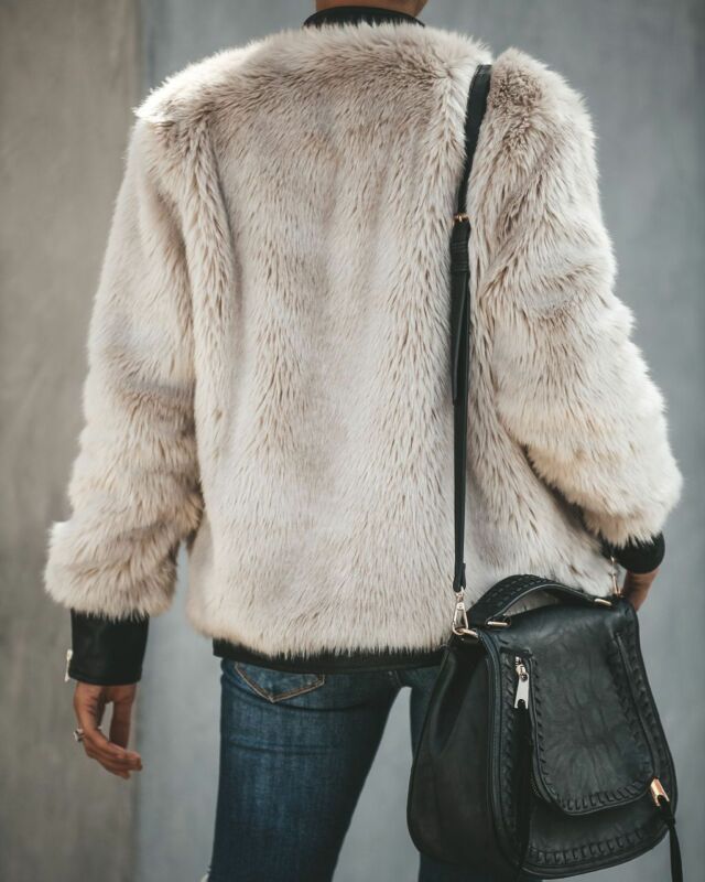 Manteau Long à Col Imitation Fourrure pour Femme | Idéal pour la Saison Hivernale