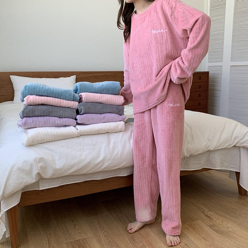 Ensemble Pyjama avec Haut Et Pantalon pour Femme | Idéal pour Les Soirées À La Maison
