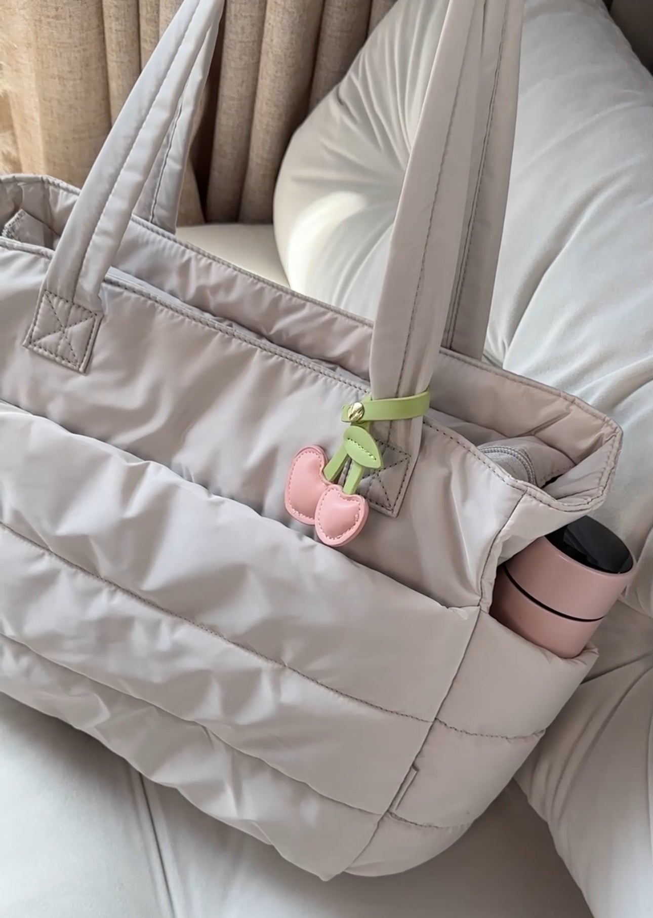 Sac Matelassé Grand Format avec Poignées Rembourrées | Idéal pour Le Travail Ou Les Études