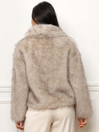 Manteau à Effet Fourrure avec Col Large pour Femmes | Idéal pour l’Hiver