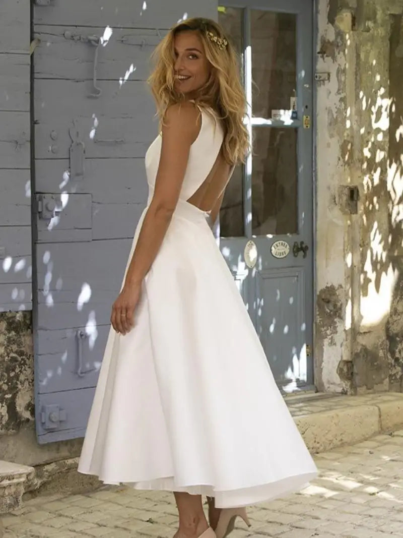 Robe Midi Sans Manches avec Encolure en V et Coupe Évasée pour Femme | Idéale pour Temps Chaud et Usage Quotidien