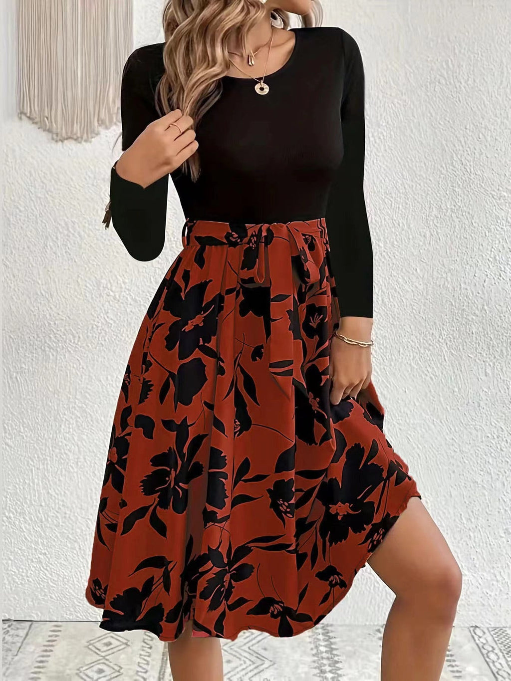 Robe Midi à Imprimé Floral avec Haut Smocké pour Femme | Idéale pour Événements et Quotidien