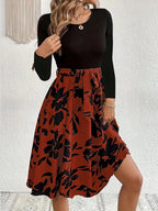 Robe Midi à Imprimé Floral avec Haut Smocké pour Femme | Idéale pour Événements et Quotidien