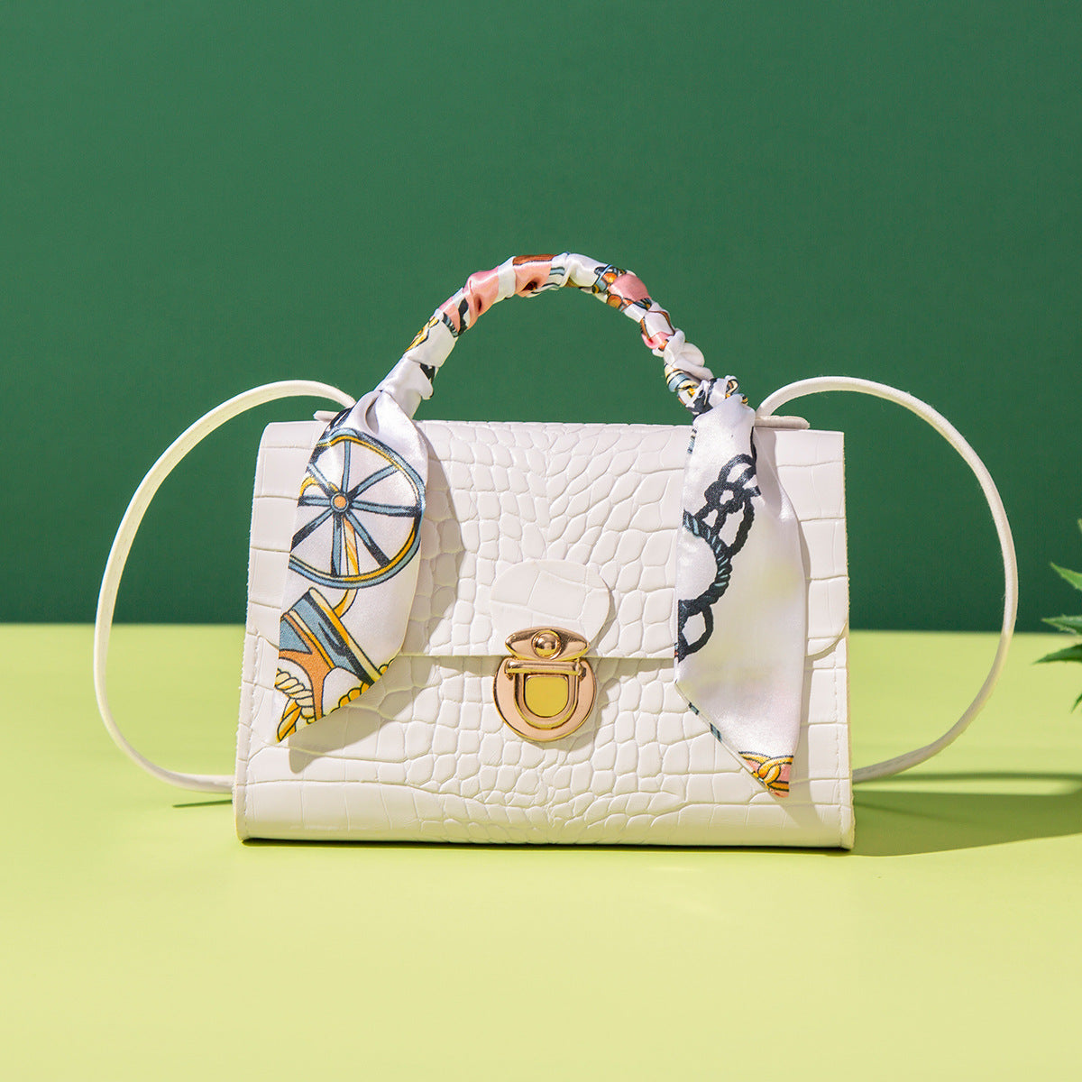 Sac Crossbody Carré avec Motif Floral pour Femme | Idéal pour Usage Quotidien