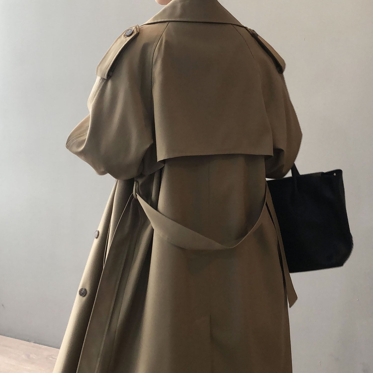 Trench-Coat À Double Boutonnage Avec Coupe Structurée Pour Femme | Idéal Pour La Mi-Saison Et Les Déplacements Quotidiens