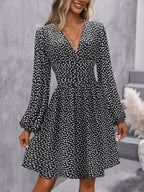 Robe Portefeuille Longueur Genou avec Manches Bouffantes pour Femme | Idéale pour Quotidien et Occasions