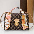 Sac Crossbody Carré avec Motif Floral pour Femme | Idéal pour Usage Quotidien